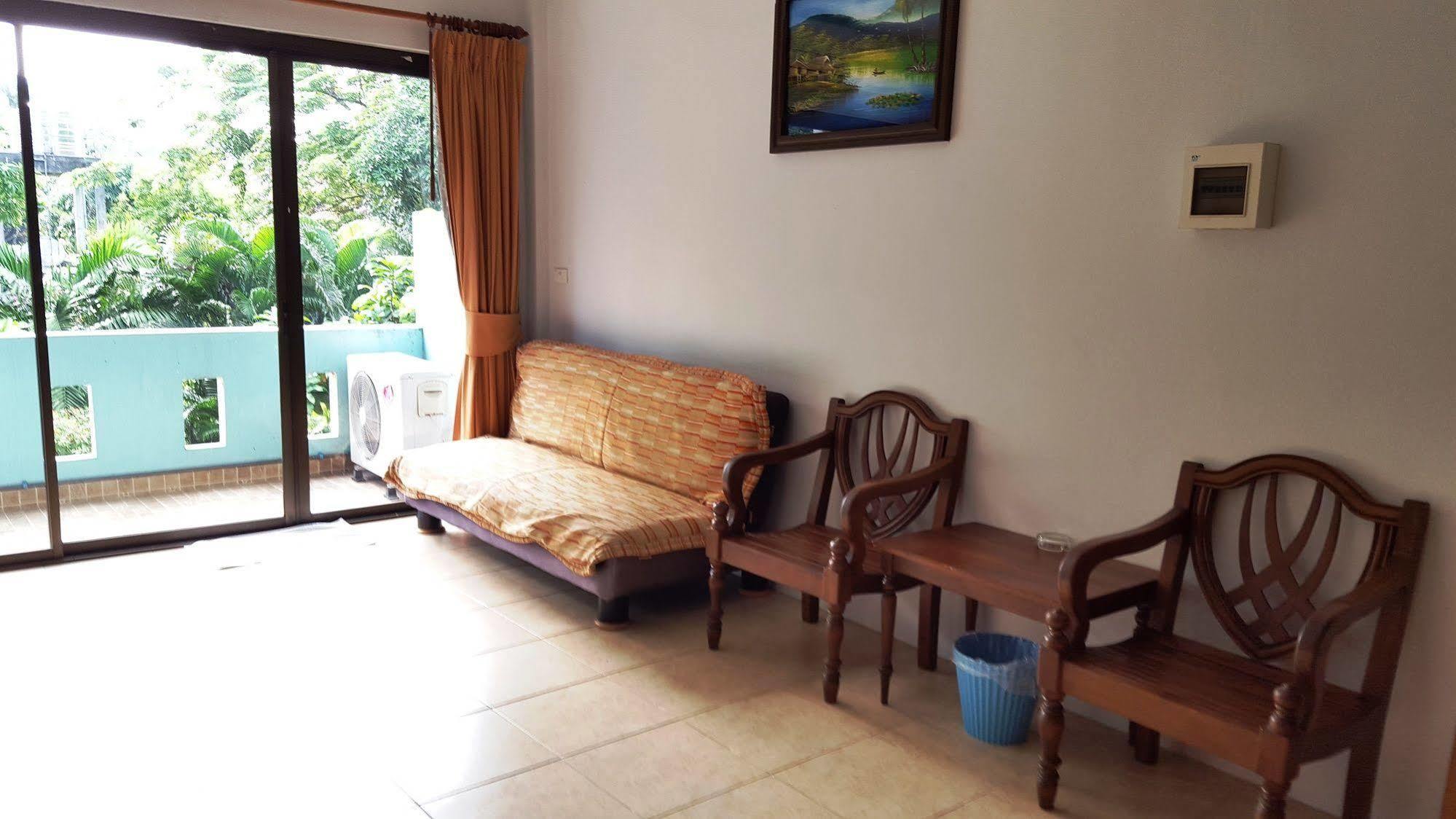 Holiday Guest House Чавенг Бийч Екстериор снимка