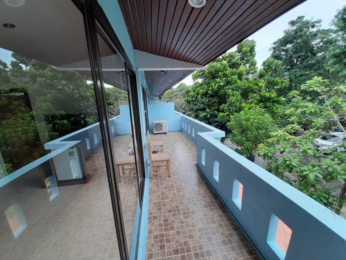 Holiday Guest House Чавенг Бийч Екстериор снимка