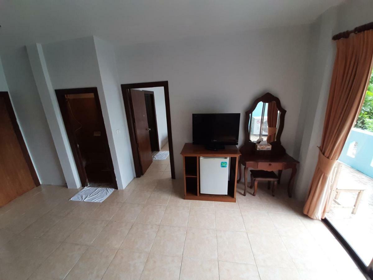 Holiday Guest House Чавенг Бийч Екстериор снимка