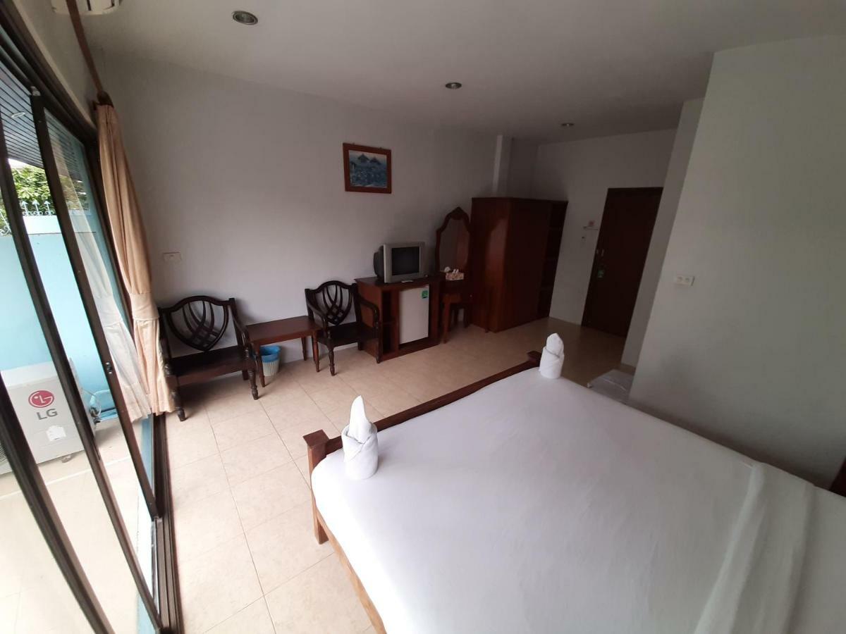 Holiday Guest House Чавенг Бийч Екстериор снимка