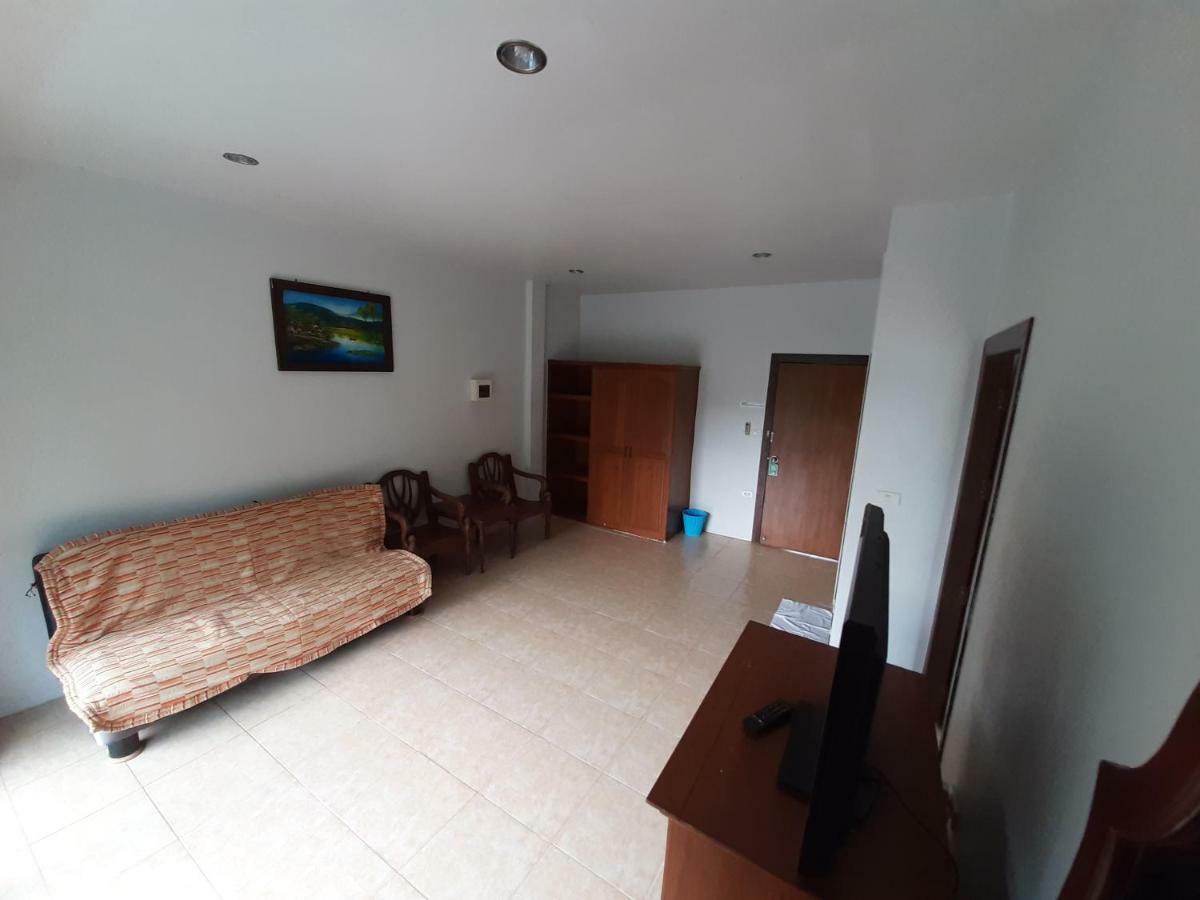 Holiday Guest House Чавенг Бийч Екстериор снимка