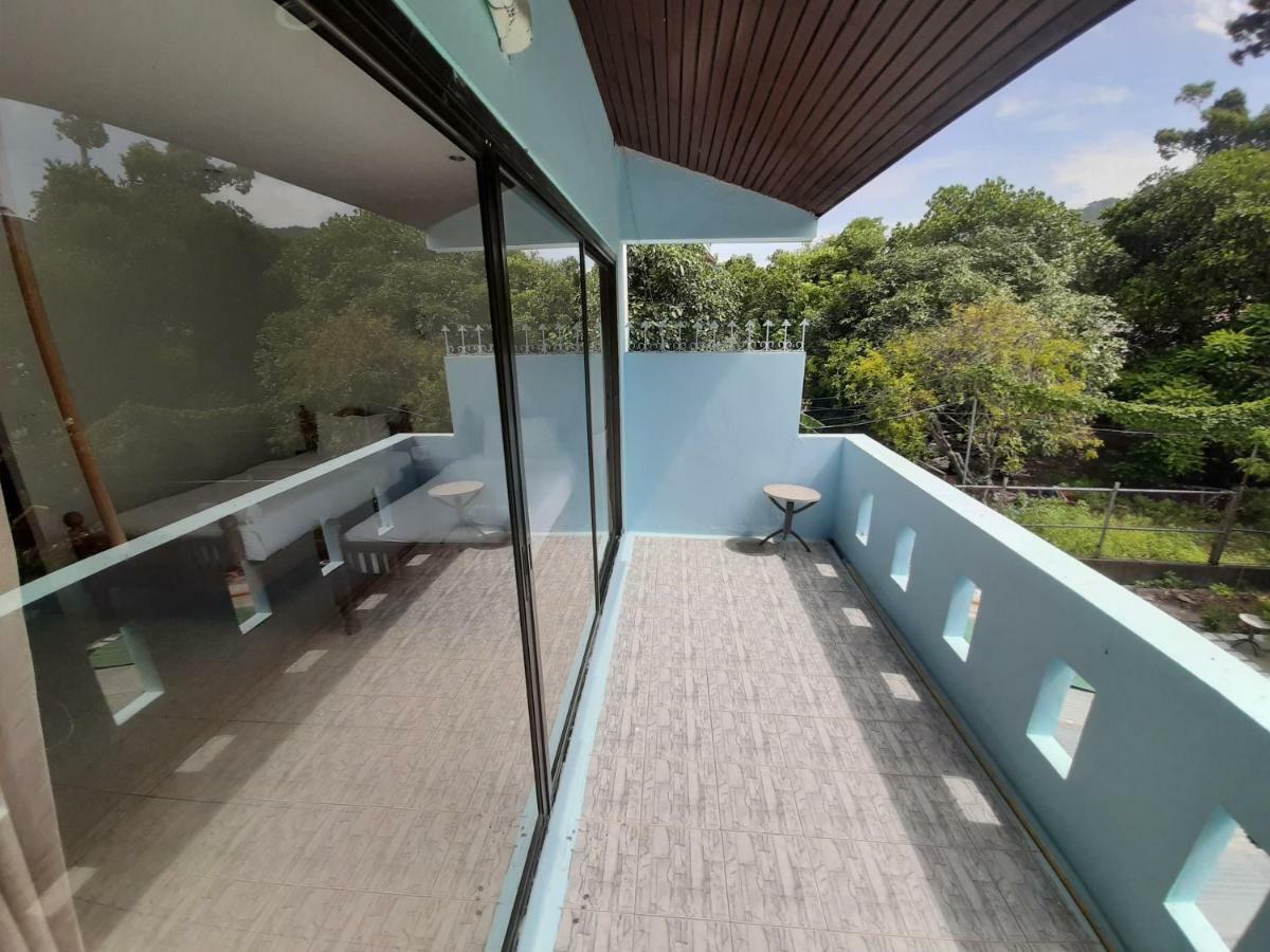 Holiday Guest House Чавенг Бийч Екстериор снимка